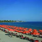 Lägenhetshotell Villaggio Dolomiti Sul Mare 4*
