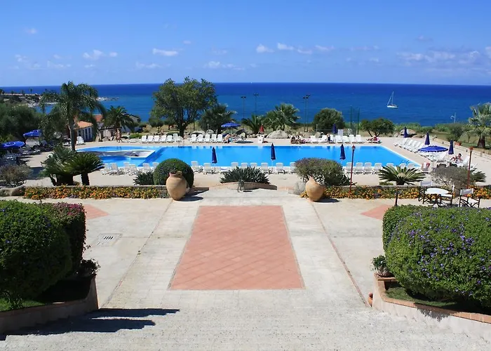 Villaggio Dolomiti Sul Mare 4* Briatico