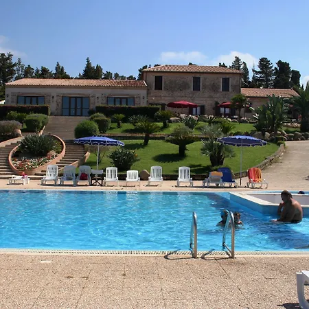 Apartmanhotel Villaggio Dolomiti Sul Mare 4*