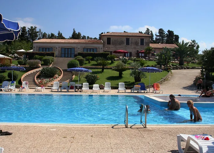 מלון דירות Villaggio Dolomiti Sul Mare 4*