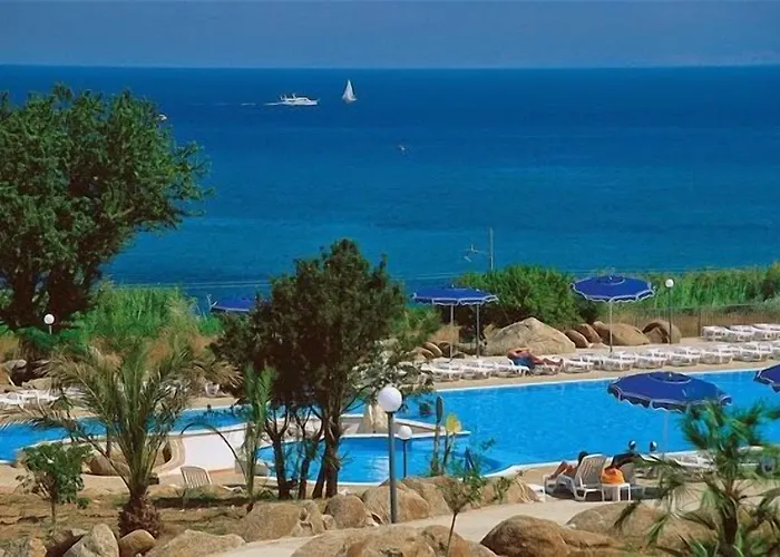 Villaggio Dolomiti Sul Mare 4* בריאטיקו