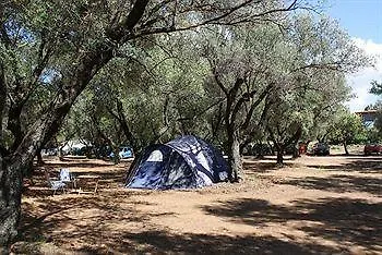 Villaggio Dolomiti Sul Mare מלון דירות בריאטיקו